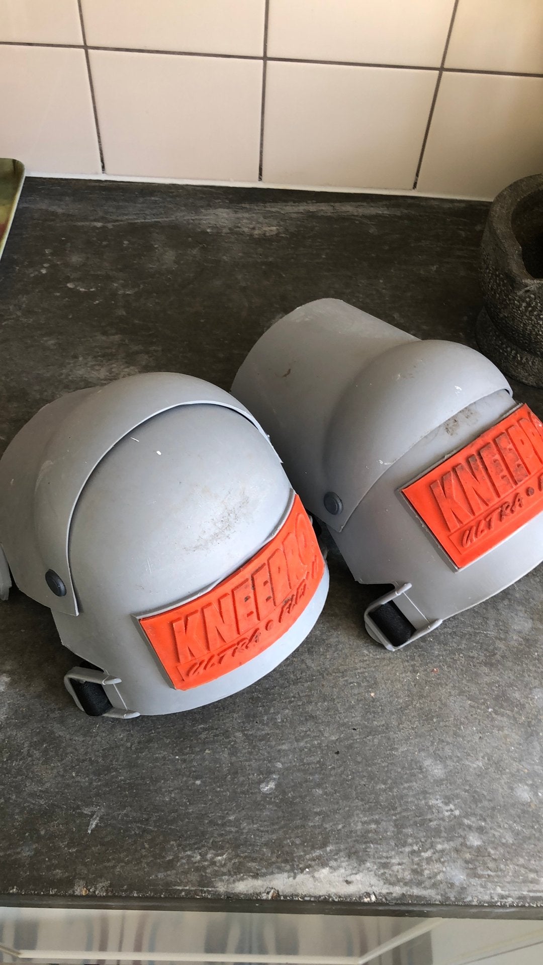 kneepro kniebeschermer voor bouw of tuinier, Doe-het-zelf en Verbouw, Ophalen of Verzenden, Zo goed als nieuw