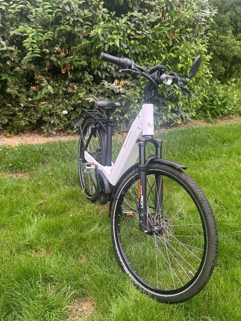 Riese & Müller NEVO 3 VARIO HS,  47 inch, wit, speed pedelec, Fietsen en Brommers, Zo goed als nieuw, 47 tot 51 cm, 50 km per accu of meer