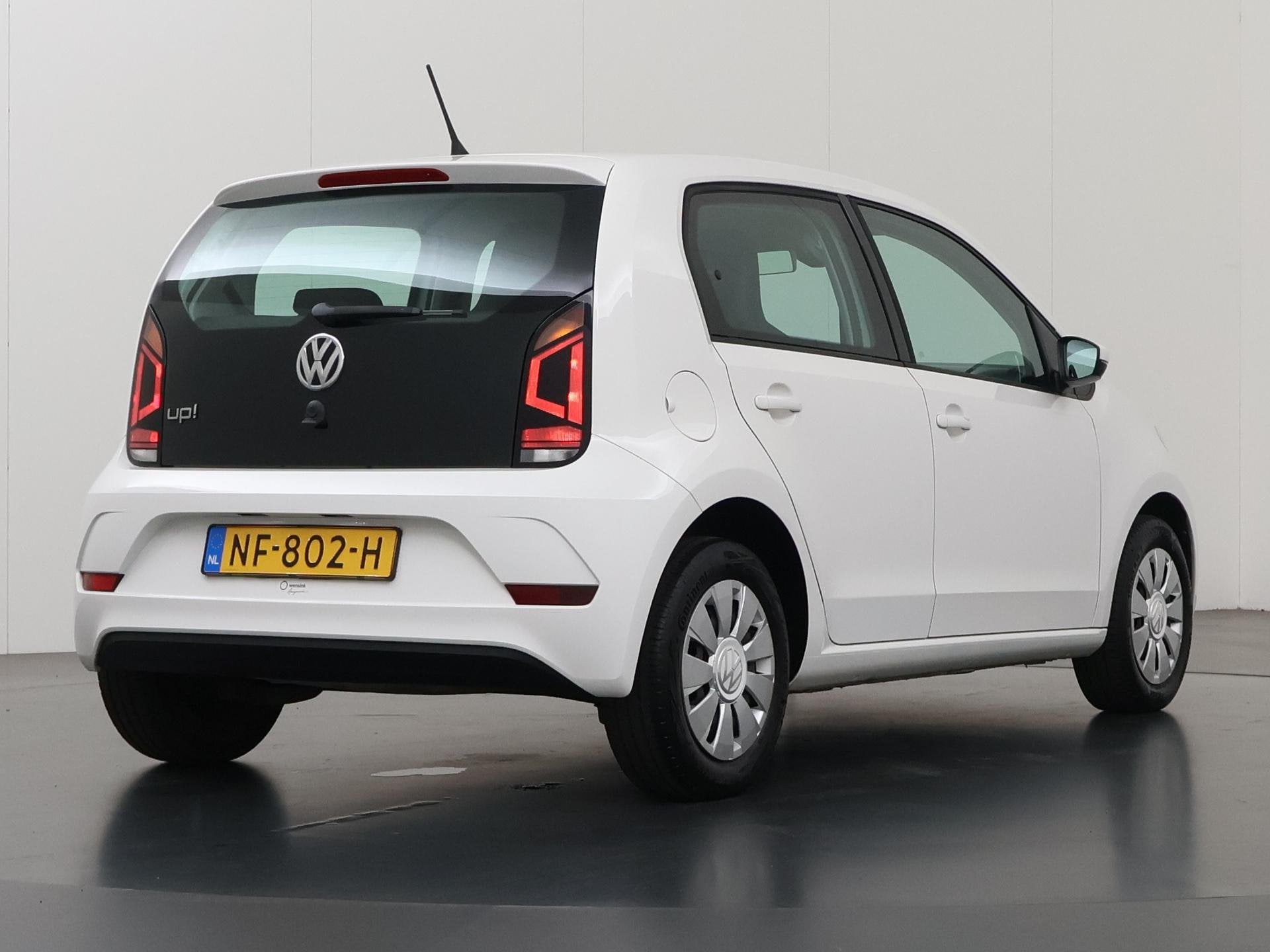 Volkswagen Up! 1.0 BMT move up! | Airco | Bluetooth | Lage k, Auto's, Volkswagen, Voorwielaandrijving, Stof, Gebruikt, Wit