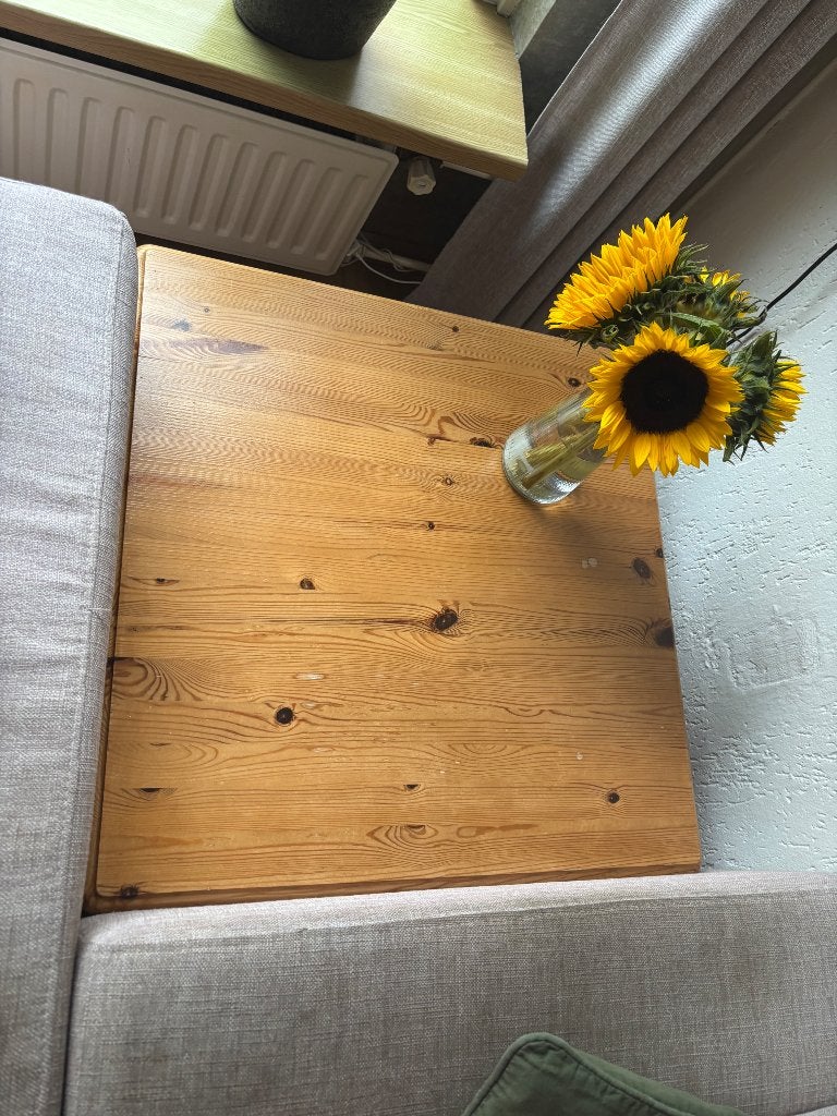 Bijzettafel, Huis en Inrichting, Tafels | Bijzettafels, Ophalen, Gebruikt, Vierkant, 55 tot 75 cm