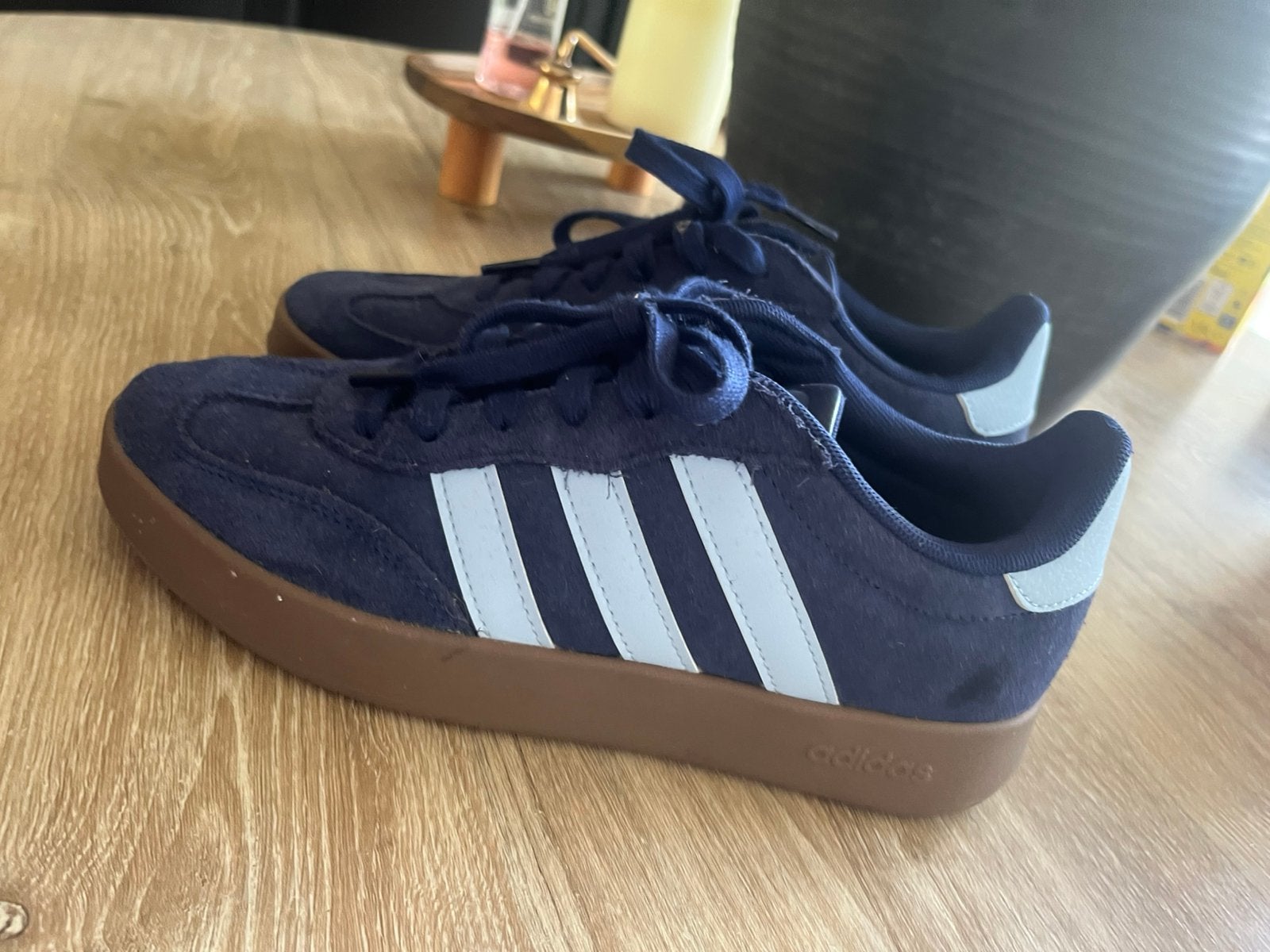 Addidas schoenen dames, Kleding | Heren, Ophalen of Verzenden, Zo goed als nieuw