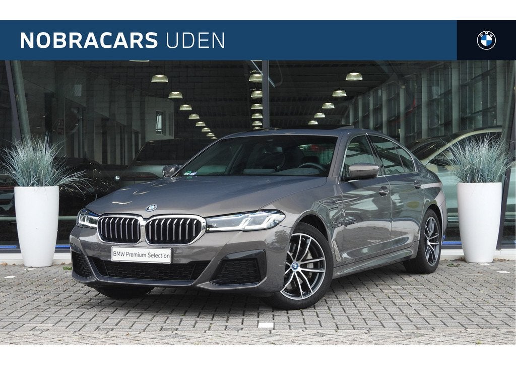 BMW 5 Serie 520e High Executive M Sport Automaat / Schuif-ka