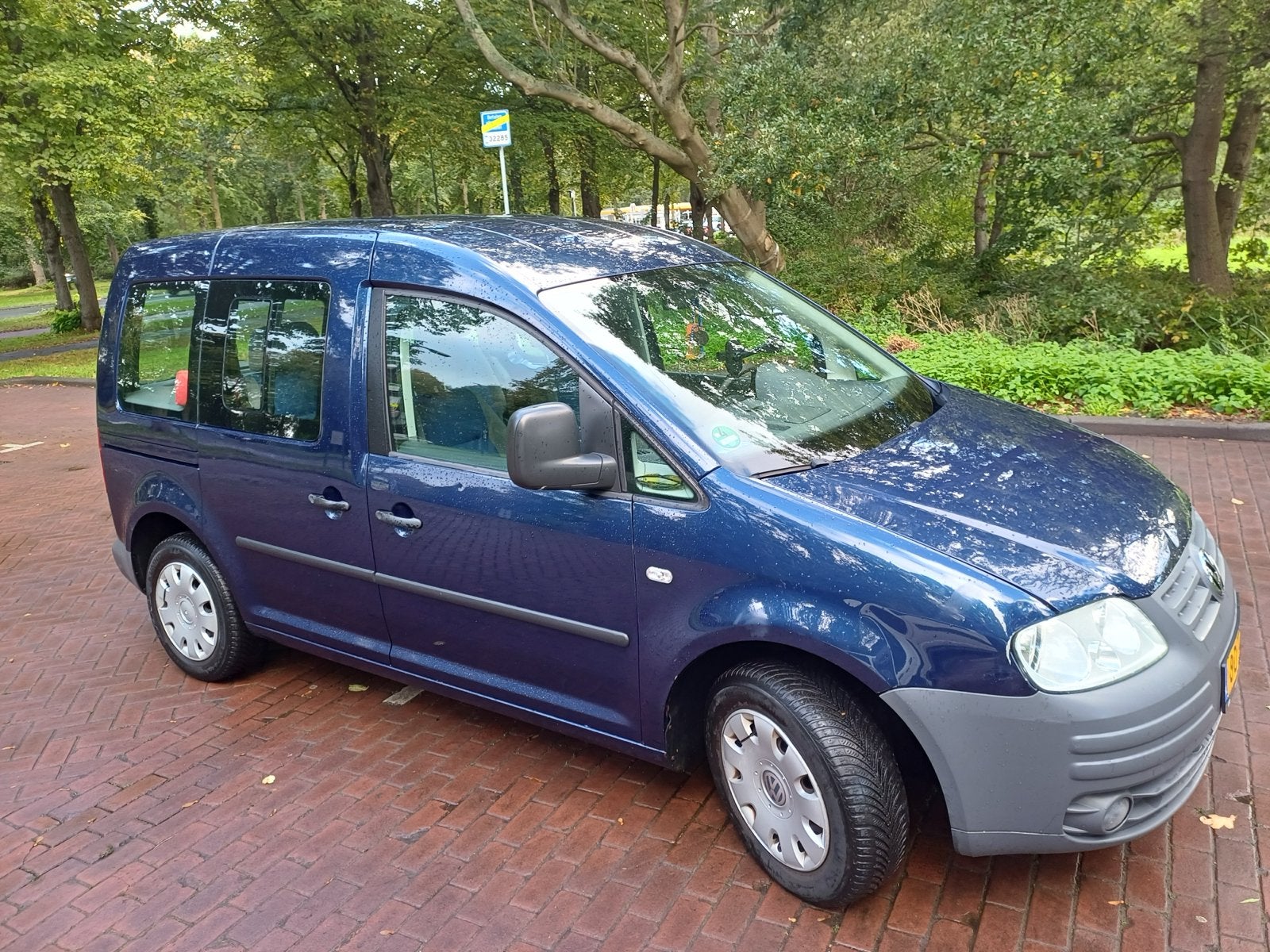 Volkswagen Caddy 1.6 Life 75KW Combi 2007 Blauw, Auto's, 4 cilinders, Handgeschakeld, Grijs, Particulier