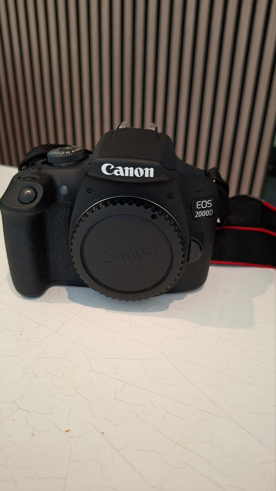 Canon EOS 2000D Spiegelreflexcamera met 2 lenzen, Spiegelreflex, Canon, Ophalen of Verzenden, Zo goed als nieuw