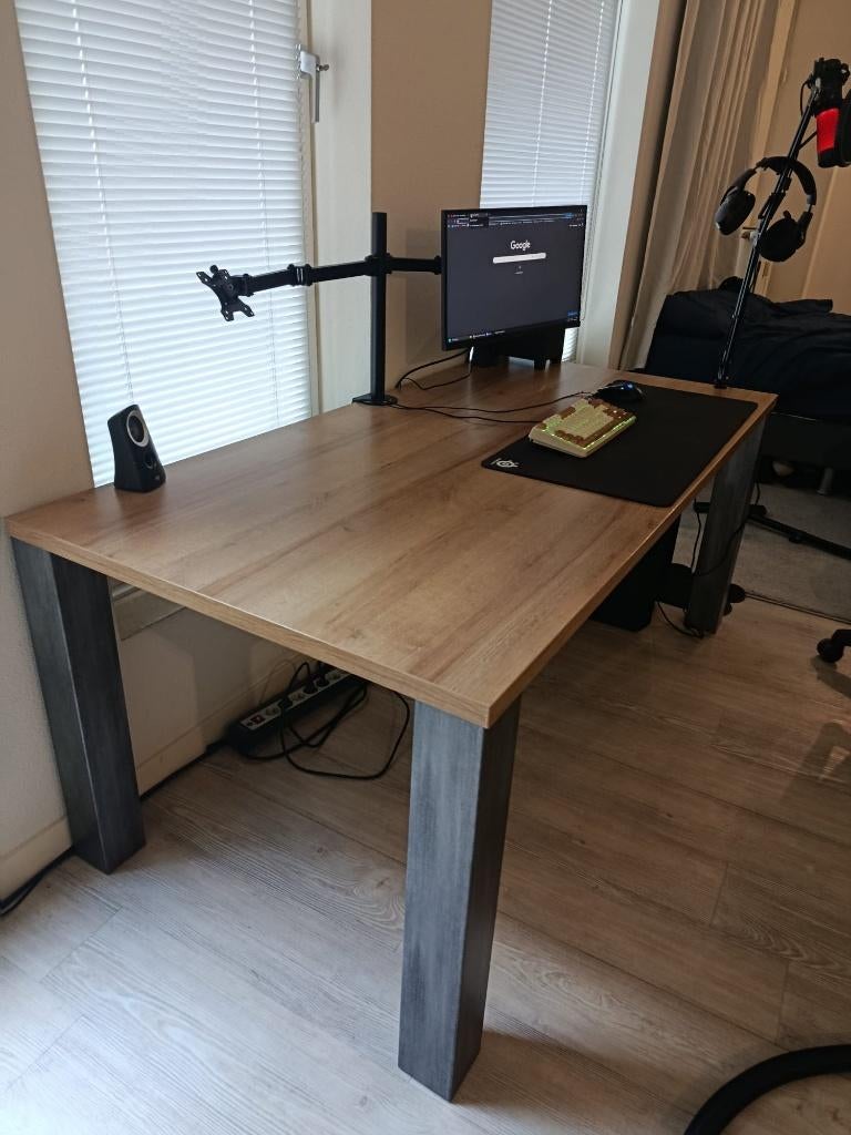 Eettafel (eikenhout) (Leenbakker), Ophalen, Eikenhout, Eikenhout, 50 tot 100 cm