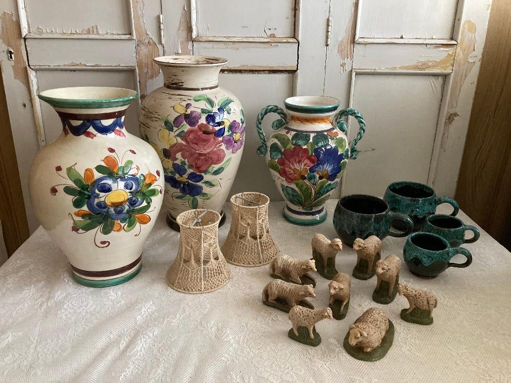 Brocante grote vazen - grote & kleine mokjes - lampenkapjes, Ophalen of Verzenden