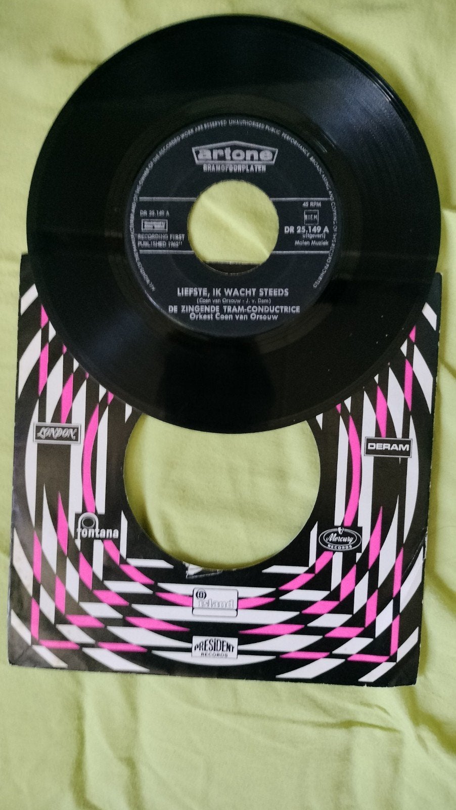 De Zingende Tram-Conductrice - Liefste, Ik Wach, Gebruikt, Originele persing, 7 inch, Ophalen of Verzenden