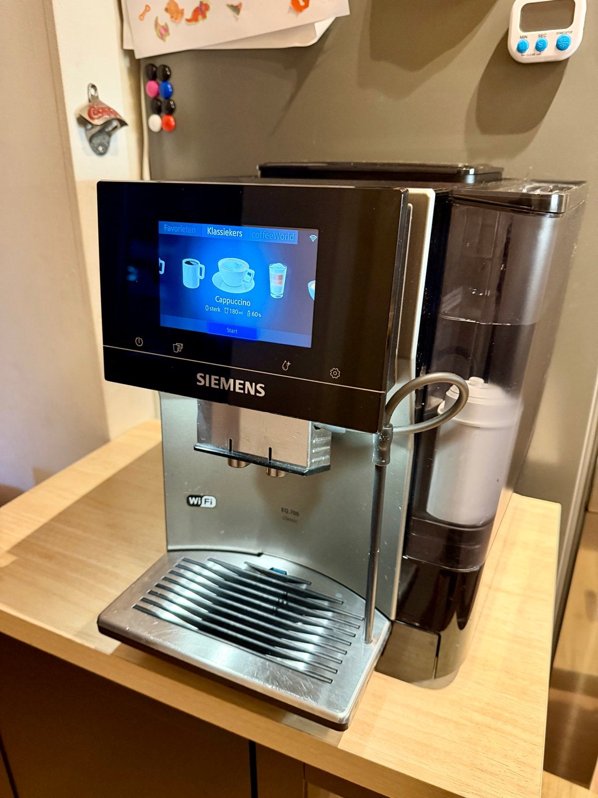Siemens EQ 700 Classic WiFi Koffiezetapparaat - Espresso, Witgoed en Apparatuur, Ophalen, Afneembaar waterreservoir, Gebruikt