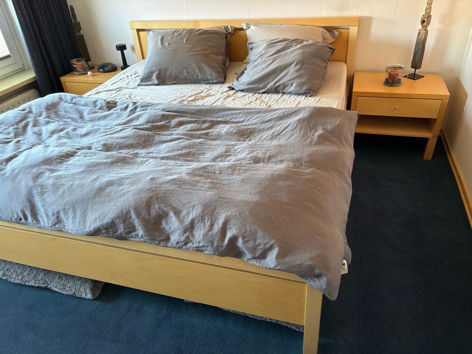 Ledikant met 2 spiralen en 2 nachtkastjes, Ophalen, Gebruikt, Tweepersoons, 180 cm