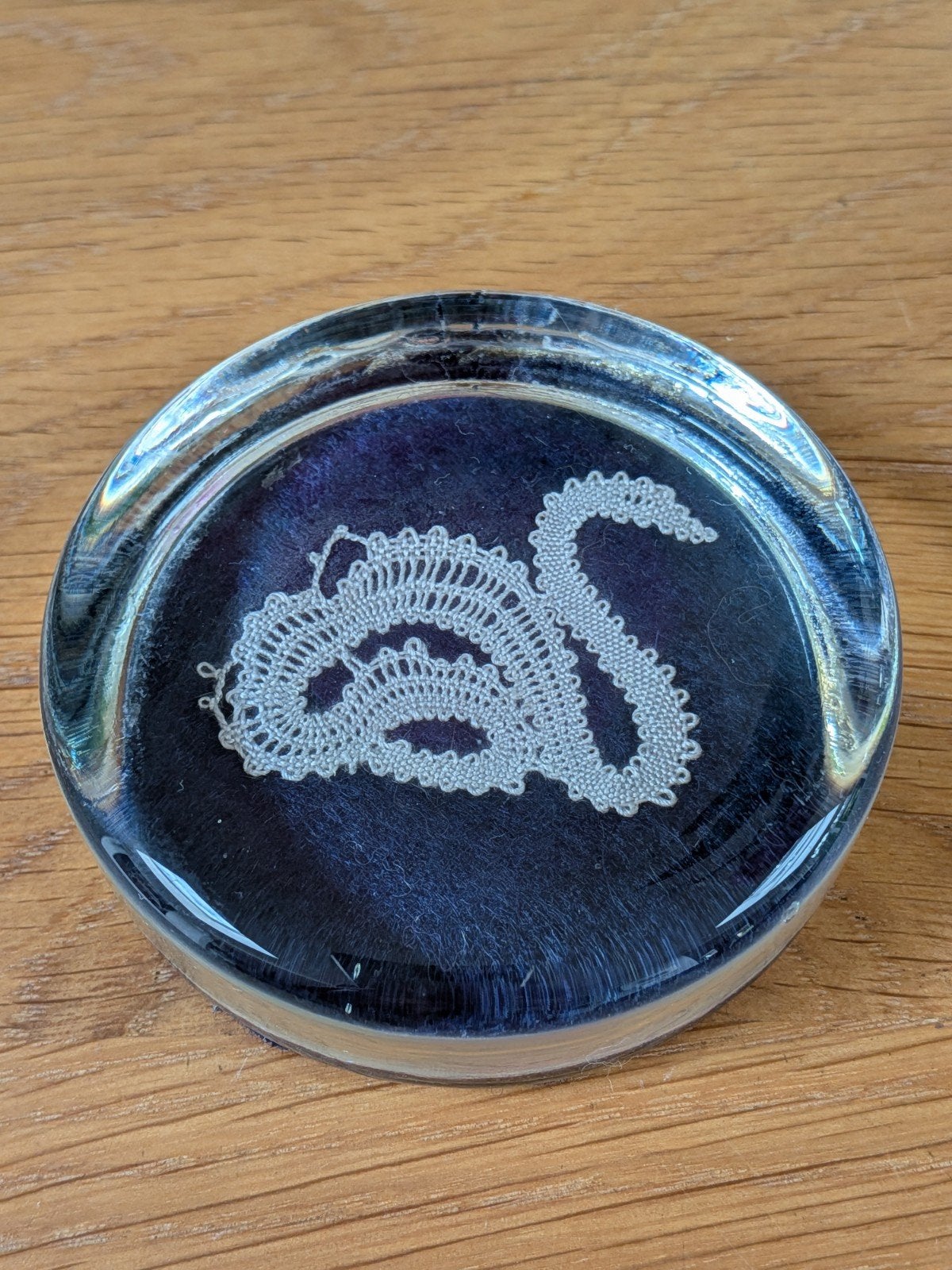 Presse-papier van glas met kant, Ophalen of Verzenden