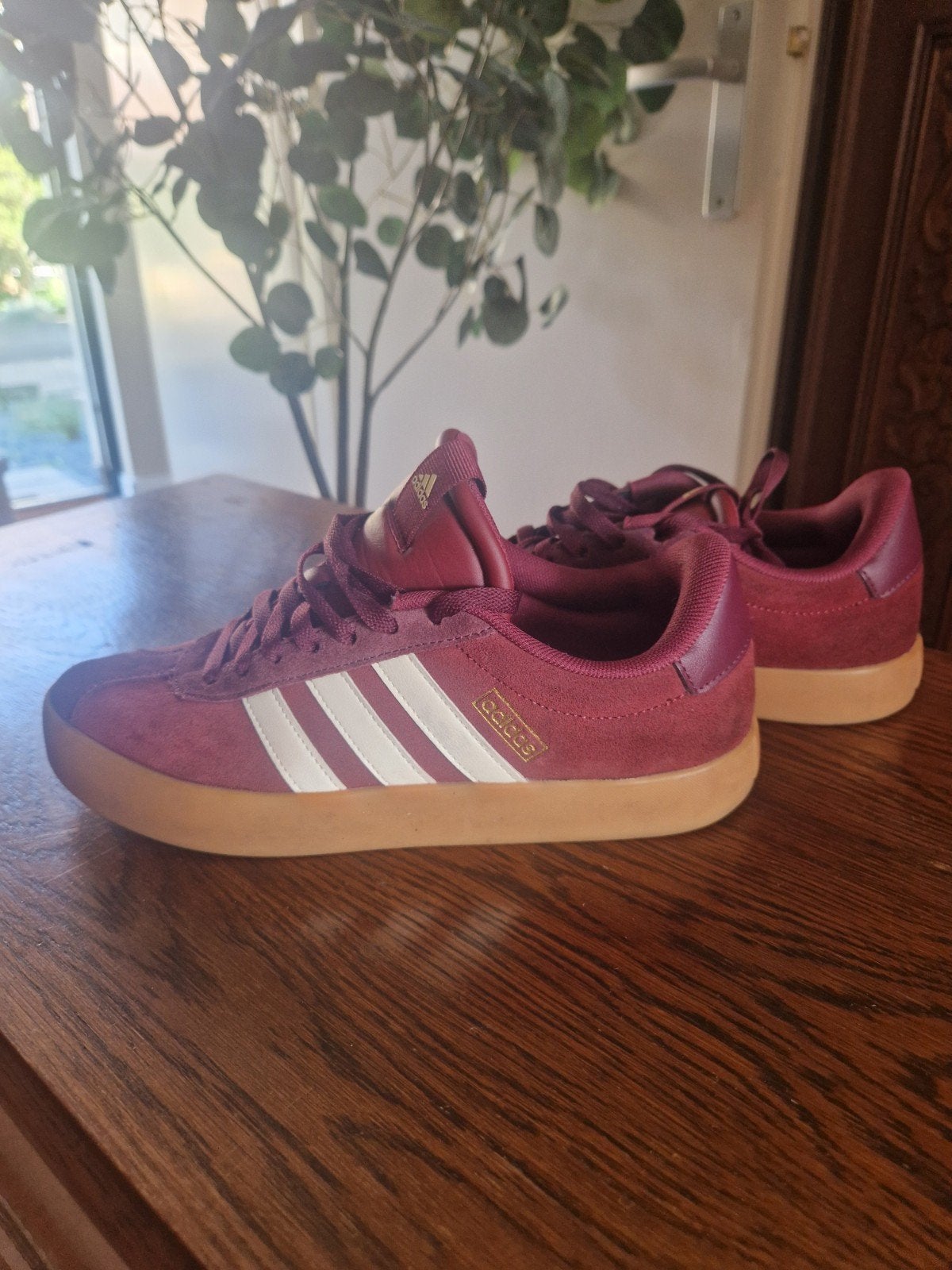Adidas sneakers bordeauxrood, Adidas, Ophalen of Verzenden, Rood, Sneakers of Gympen
