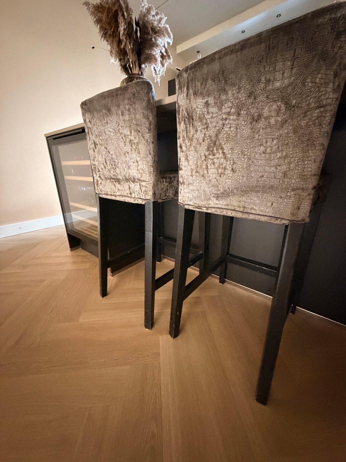 IKEA barkrukken met op maat gemaakte kussenhoezen, 2 krukken, Ophalen, Gebruikt, 60 tot 90 cm