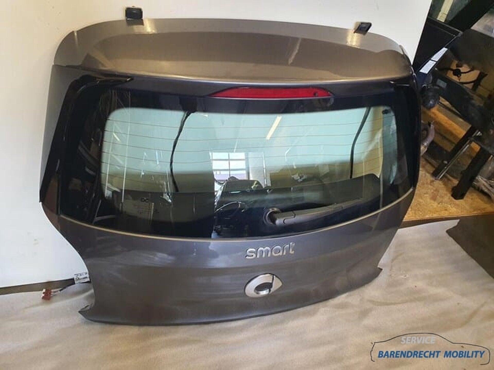 Achterklep Smart ForFour 44 W453 kofferklep C44L Bay Grey 20, Gebruikt, Mercedes-Benz AG, Ophalen of Verzenden, Mercedesstrasse 120
70372  Stuttgart, DE
