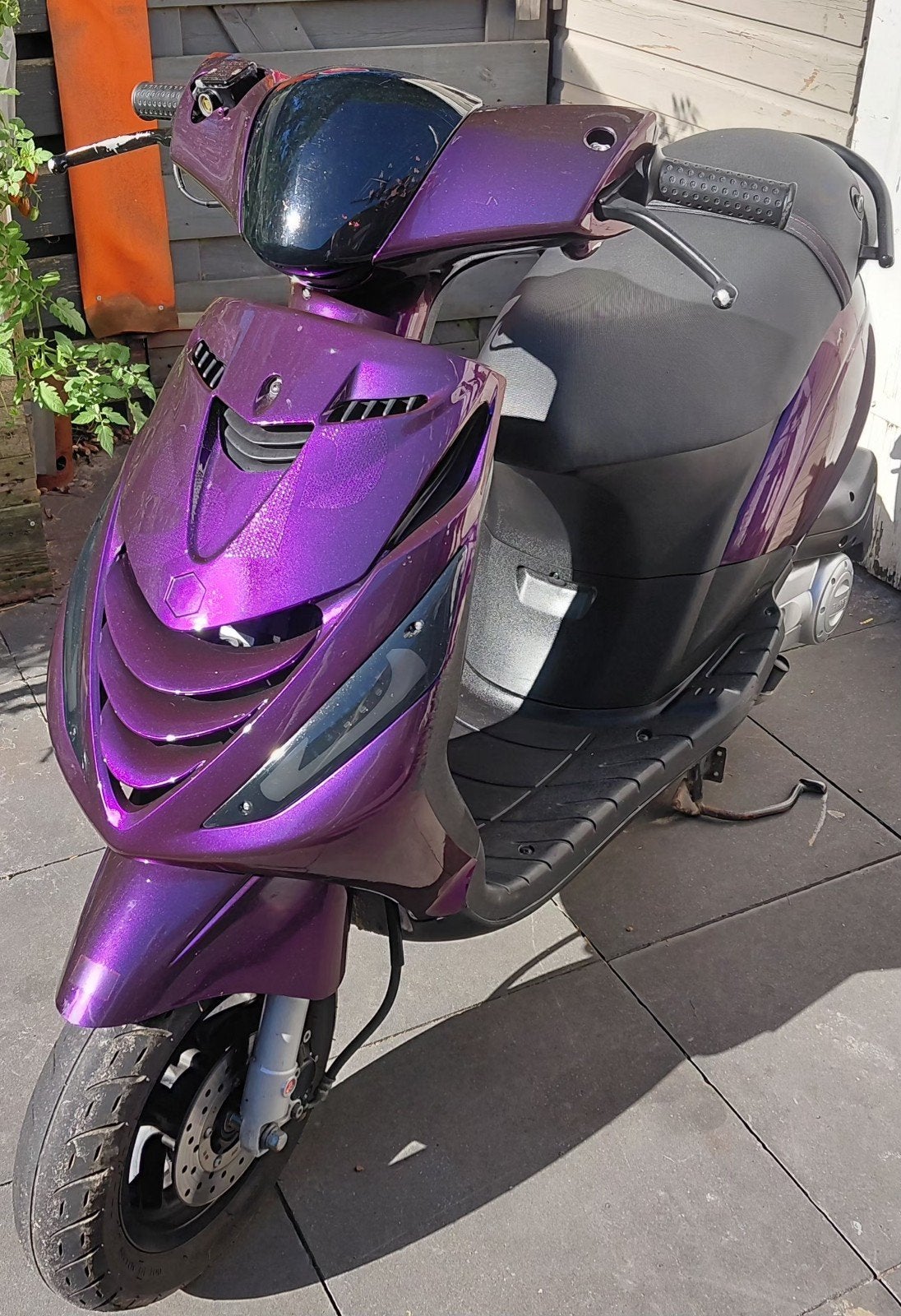 Zip piaggio onverprutste staat E5 2024 led geel kenteken, Maximaal 45 km/u, Zip, Zo goed als nieuw, Benzine