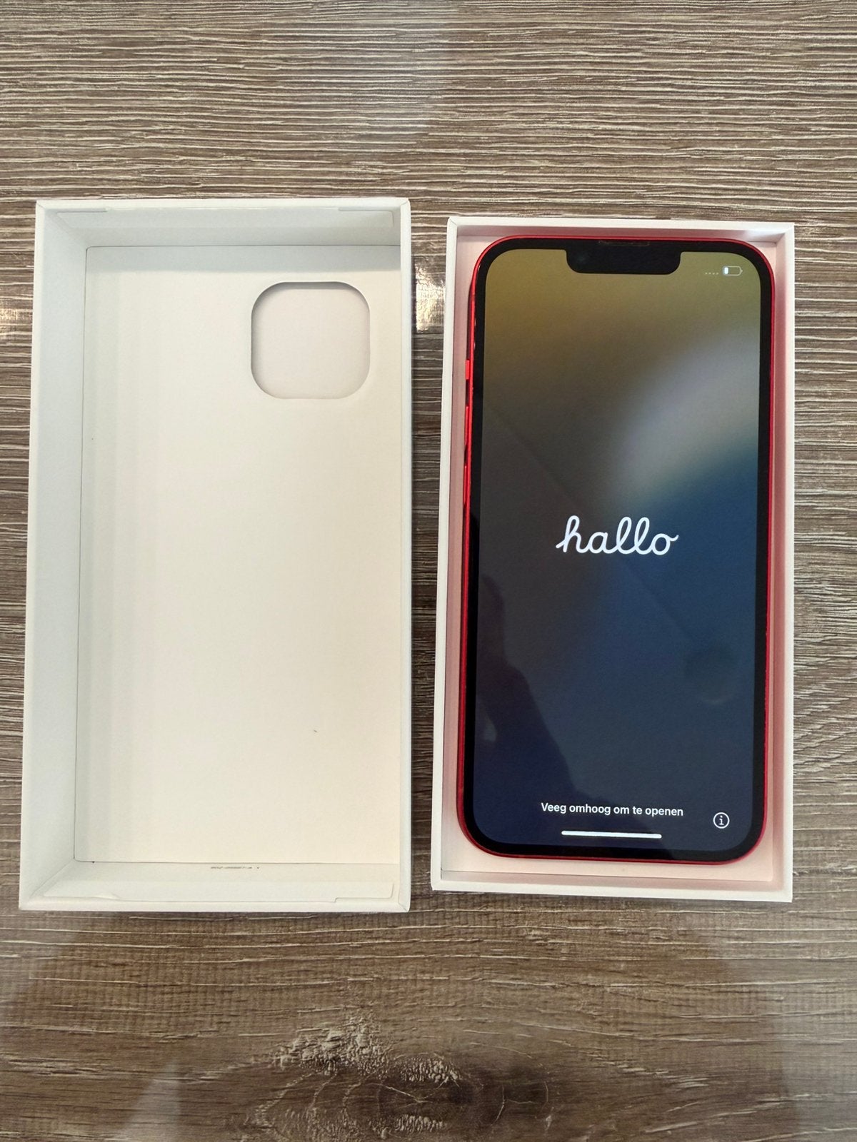 iPhone 14 256GB in Rood, Telecommunicatie, Zo goed als nieuw, 76 %, Zonder simlock, Zonder abonnement