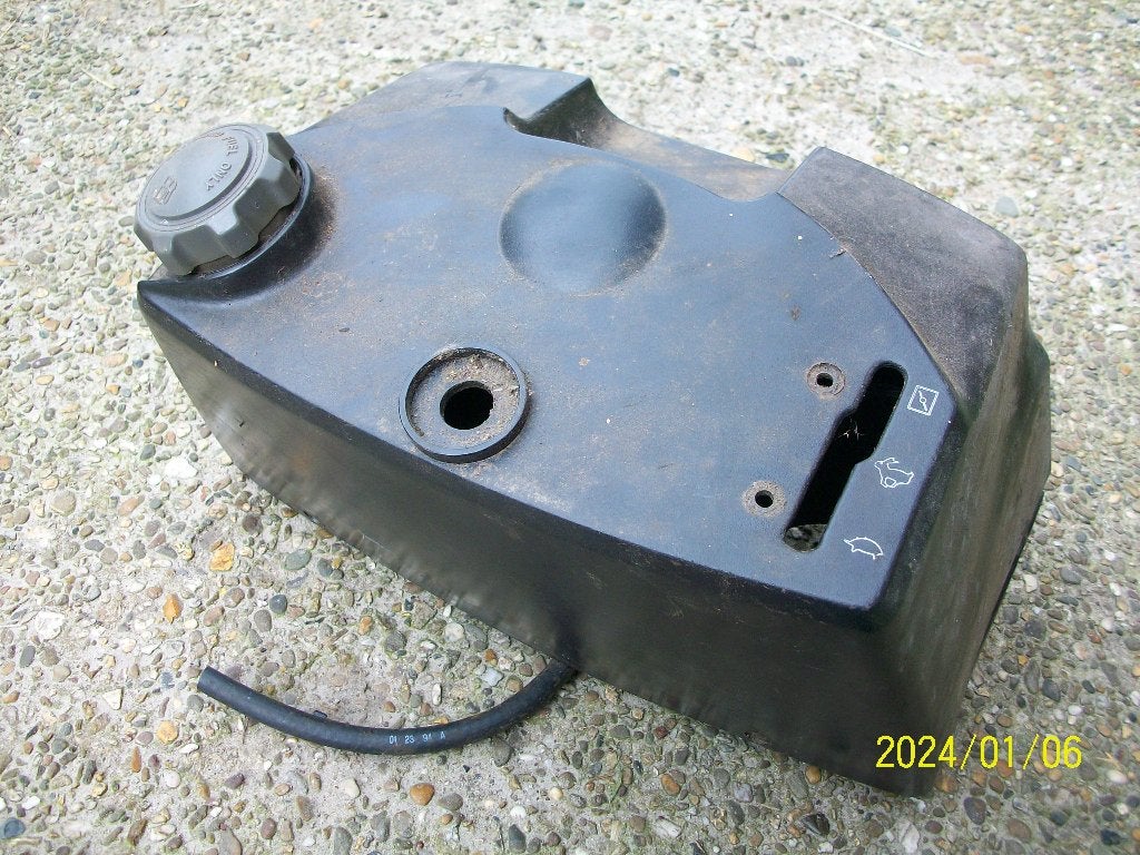 Benzinetank Prim Husqvarna Taga Rally Partner Motec Wizard, Ophalen of Verzenden, Gebruikt, 50 cm of meer