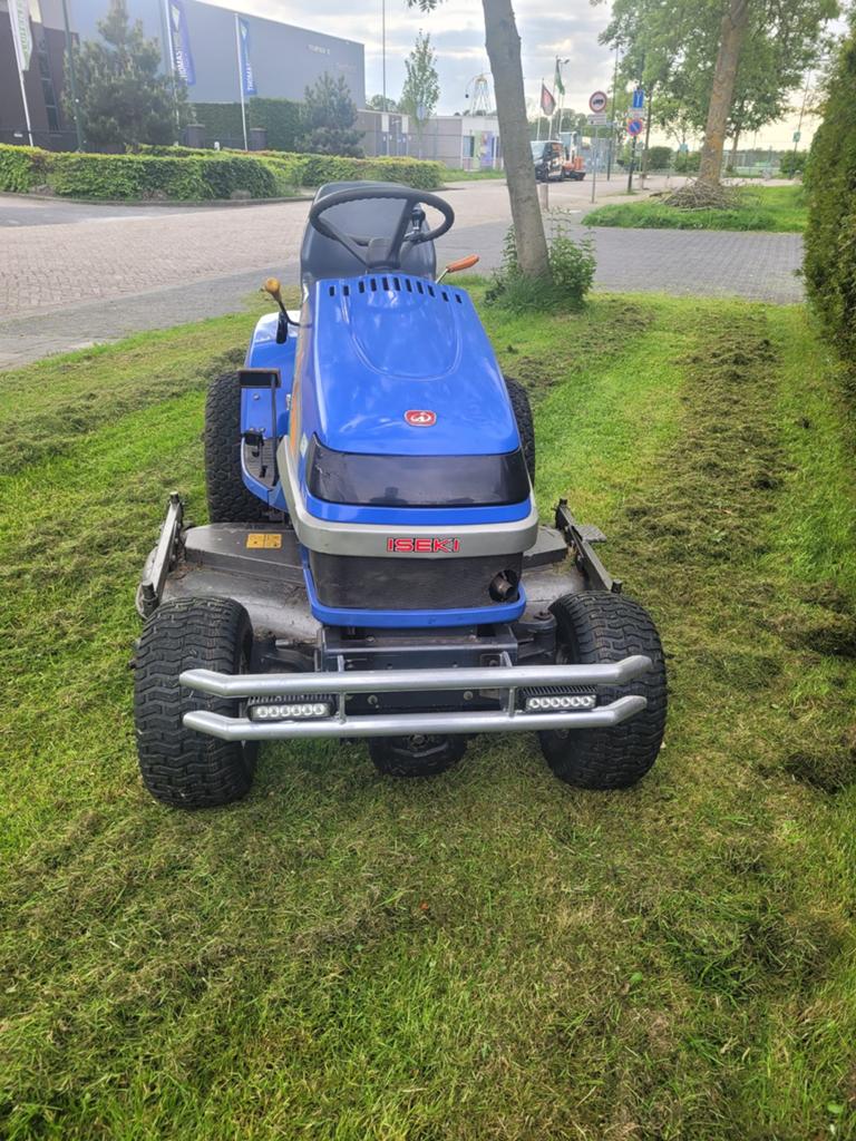 ISEKI SGR17 Zitmaaier - Krachtige Grasmaaier, Cirkelmaaier, Ophalen, Gebruikt, 50 cm of meer