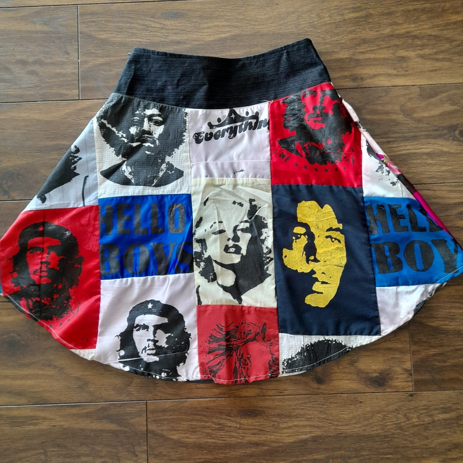 Retro Smash patchwork sixties rok met iconen als Monroe, Kleding | Dames, Smash, Ophalen of Verzenden, Zo goed als nieuw