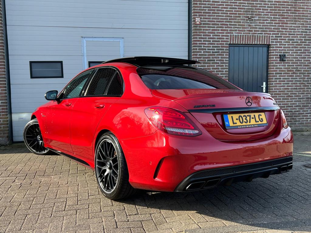 Mercedes-Benz C-klasse AMG 63 / Pano / Schaalstoelen / Deale, Automaat, Adaptive Cruise Control, Achterwielaandrijving, Gebruikt