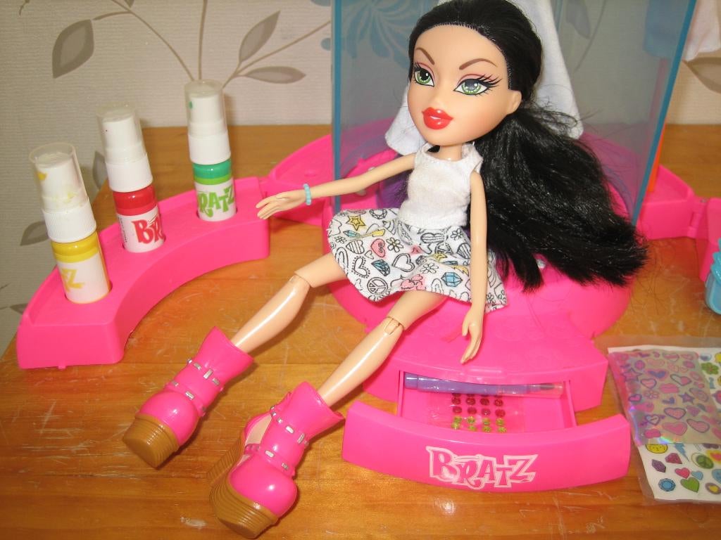 Bratz Create - Speelset inclusief modepop, Ophalen of Verzenden, Gebruikt, Overige typen