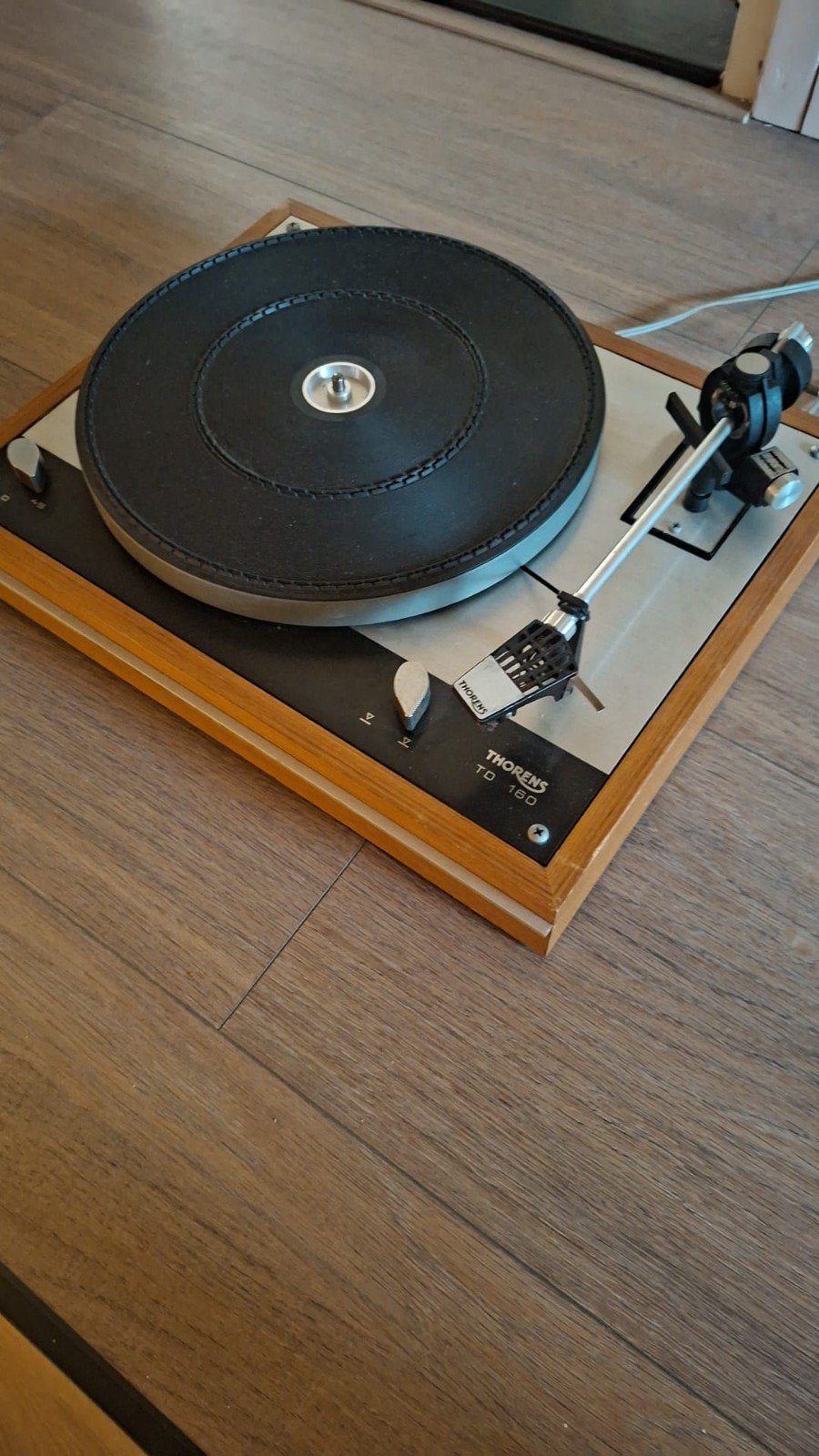 Thorens TD 160 Platenspeler - Klassiek Design, Ophalen, Automatisch, Thorens, Zo goed als nieuw