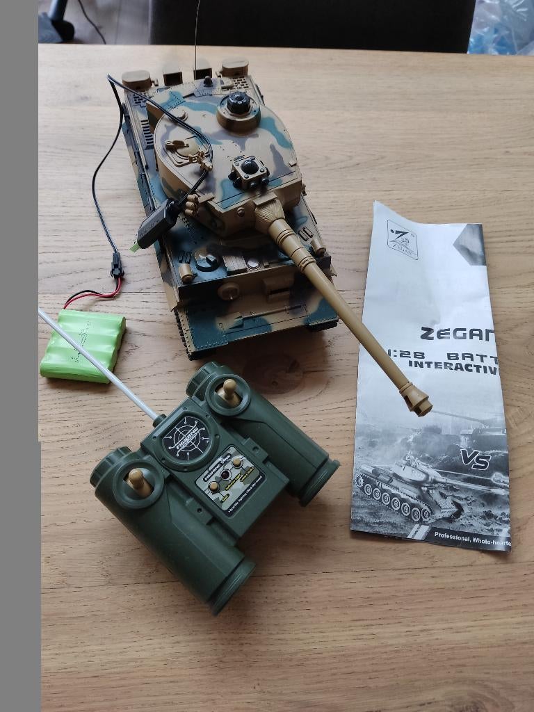 Afstand bestuurbare tanker, Ophalen of Verzenden, Zo goed als nieuw
