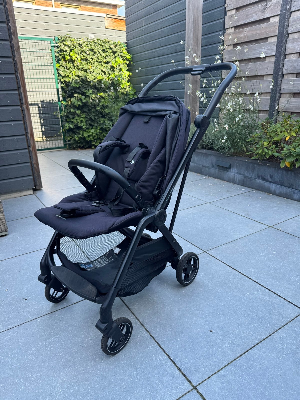 Maxi-Cosi Leona 2 Buggy, Ophalen, Zo goed als nieuw, Kinderwagen, Maxi-Cosi