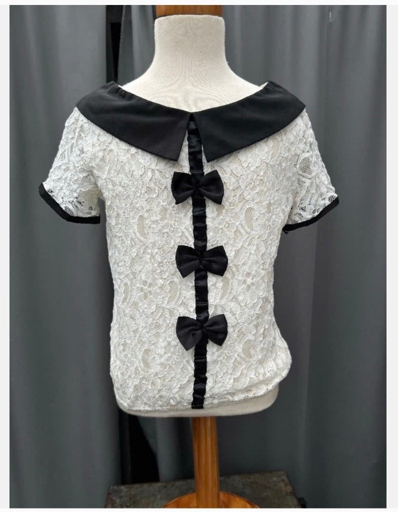 Vintage look Kanten Blouse zwart wit, grote zwarte kraag, Zwart, Ophalen of Verzenden, Zo goed als nieuw, X