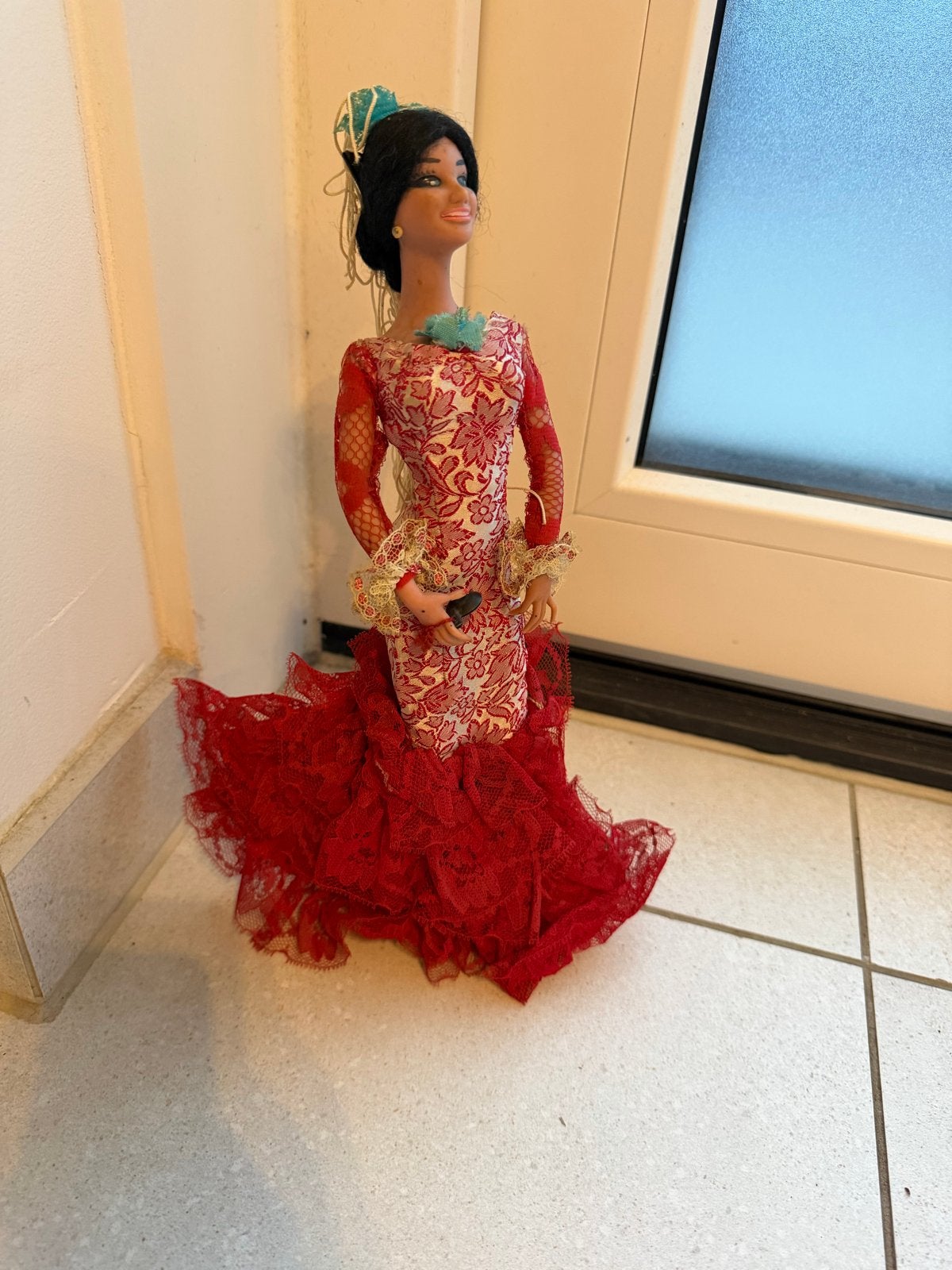 Vintage Spaanse Flamenco Barbie Pop - Rood Kant, Ophalen of Verzenden, Gebruikt, Fashion Doll