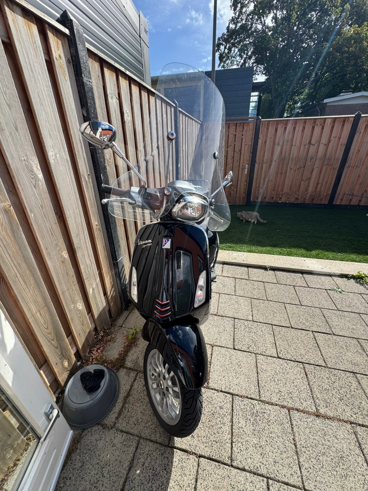 Vespa sprint  4T, Fietsen en Brommers, Ophalen, Vespa S, Zo goed als nieuw, Benzine