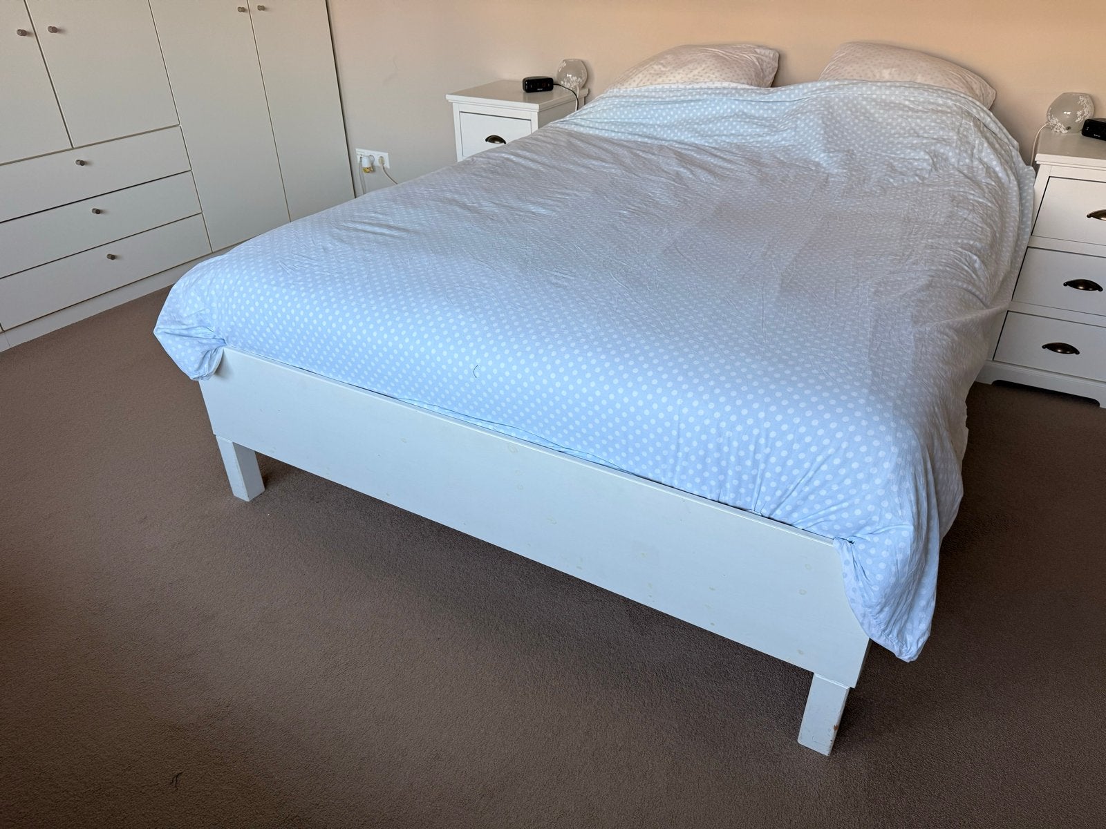 Tweepersoonsbed 160x200cm met Ikea Lönset lattenbodem, Huis en Inrichting, Slaapkamer | Bedden, Ophalen, Wit, Tweepersoons, Zo goed als nieuw