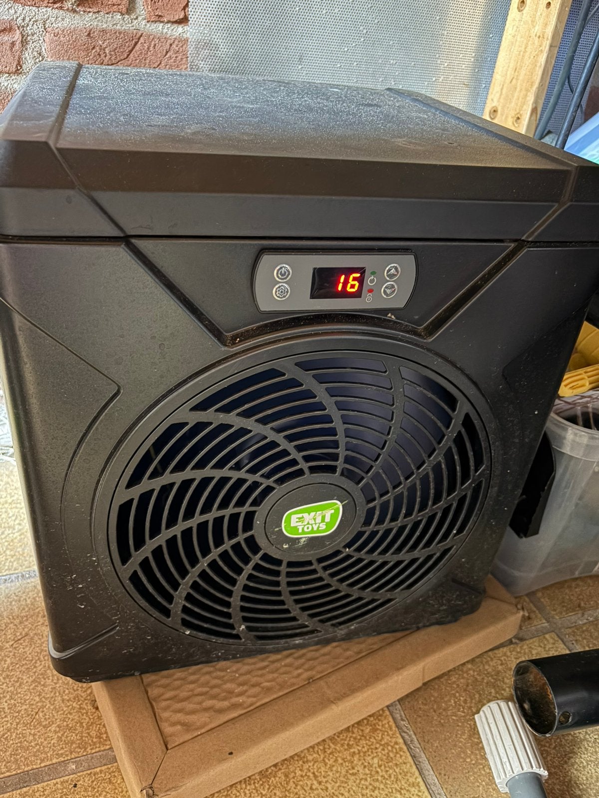 Warmtepomp zwembad (1x gebruikt), Tuin en Terras, Ophalen, Zo goed als nieuw
