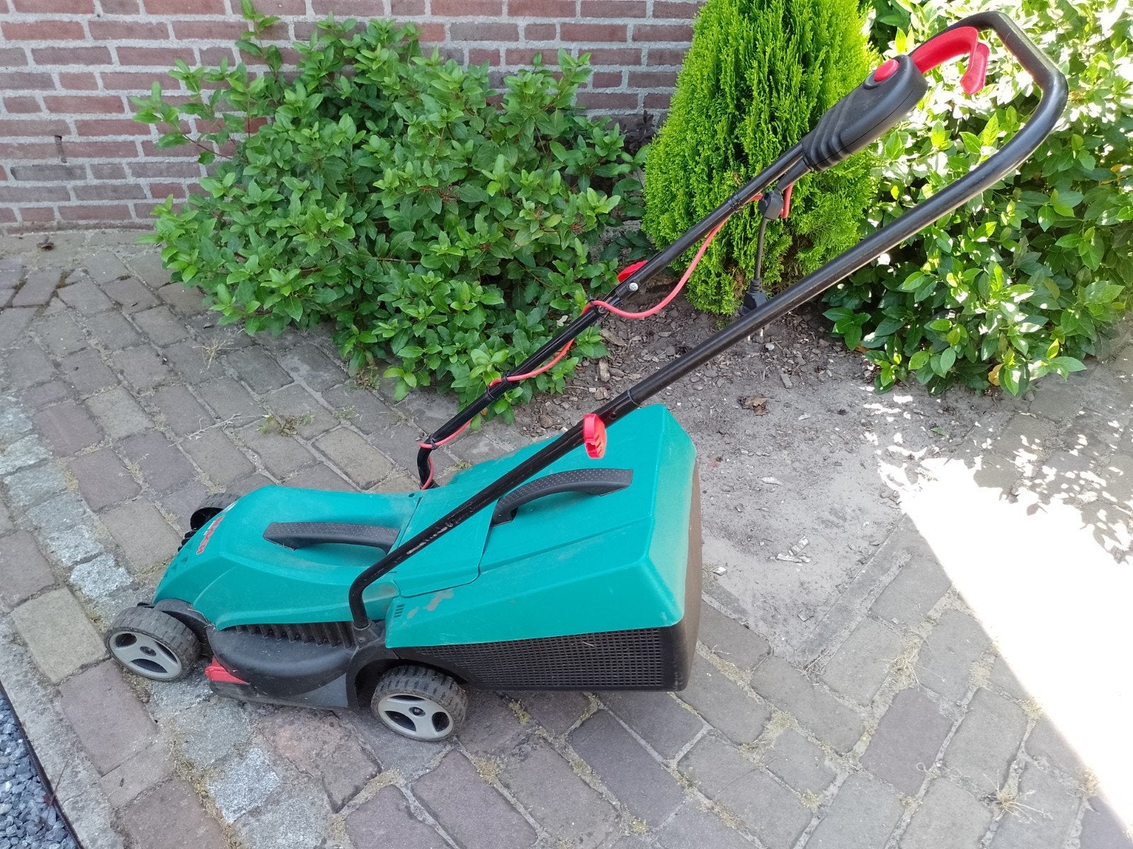 Bosch grasmaaier ARM32 electrische maaier, Ophalen, Gebruikt