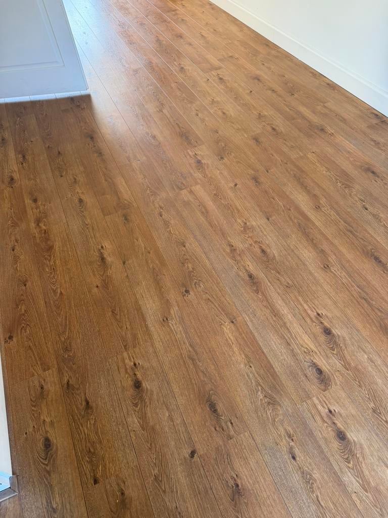 Donkere Laminaat 100m2, Ophalen, Gebruikt, 50 tot 150 cm, 10 m² of meer