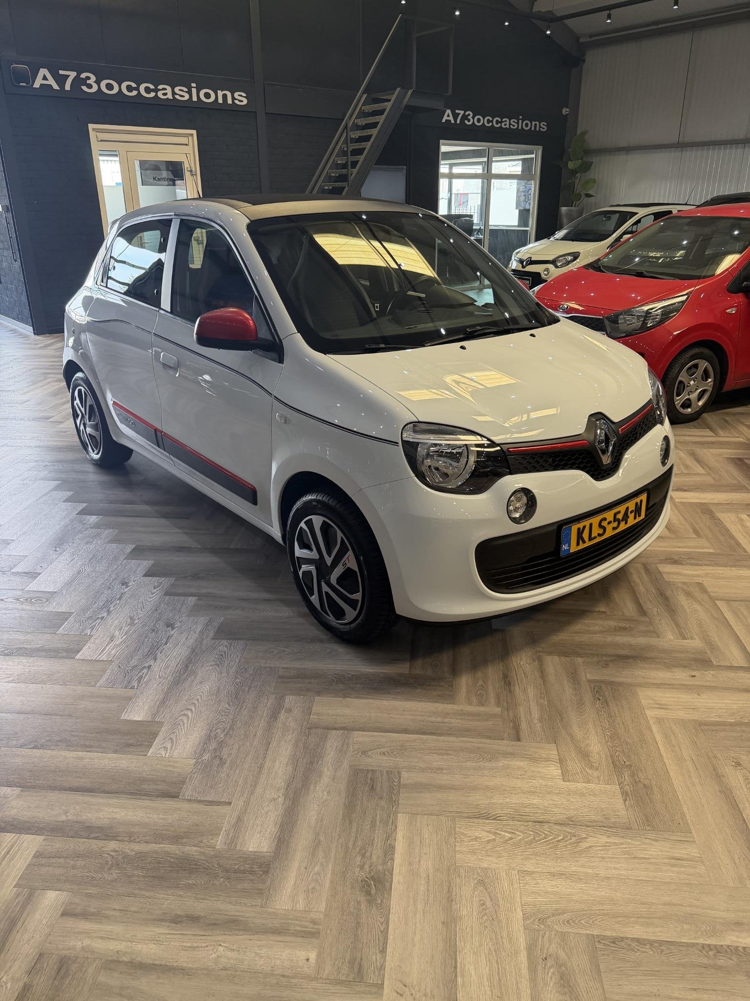 Renault Twingo 0.9 TCe Dynamique Schuifdak, 898 cc, Gebruikt, Euro 6, 918 kg