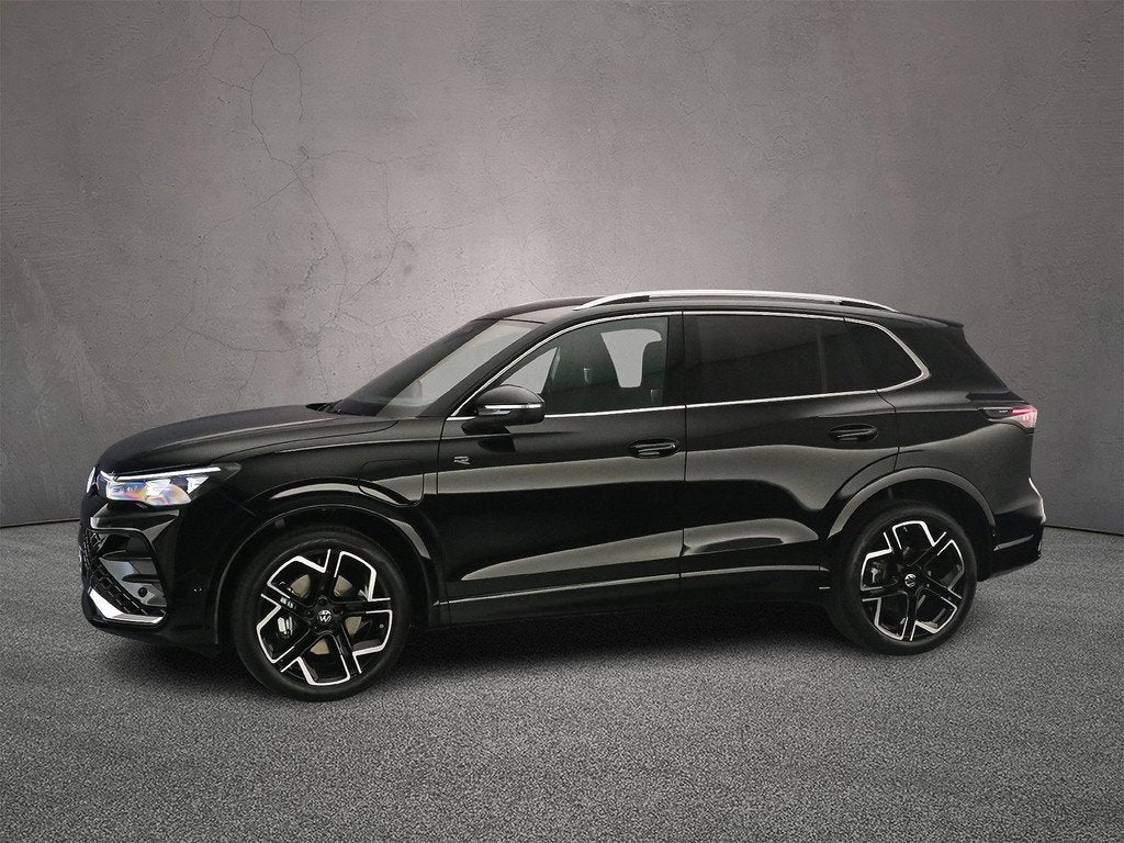 Volkswagen Tiguan, Auto's, Volkswagen, 1800 kg, Euro 6, 135 min, Zwart