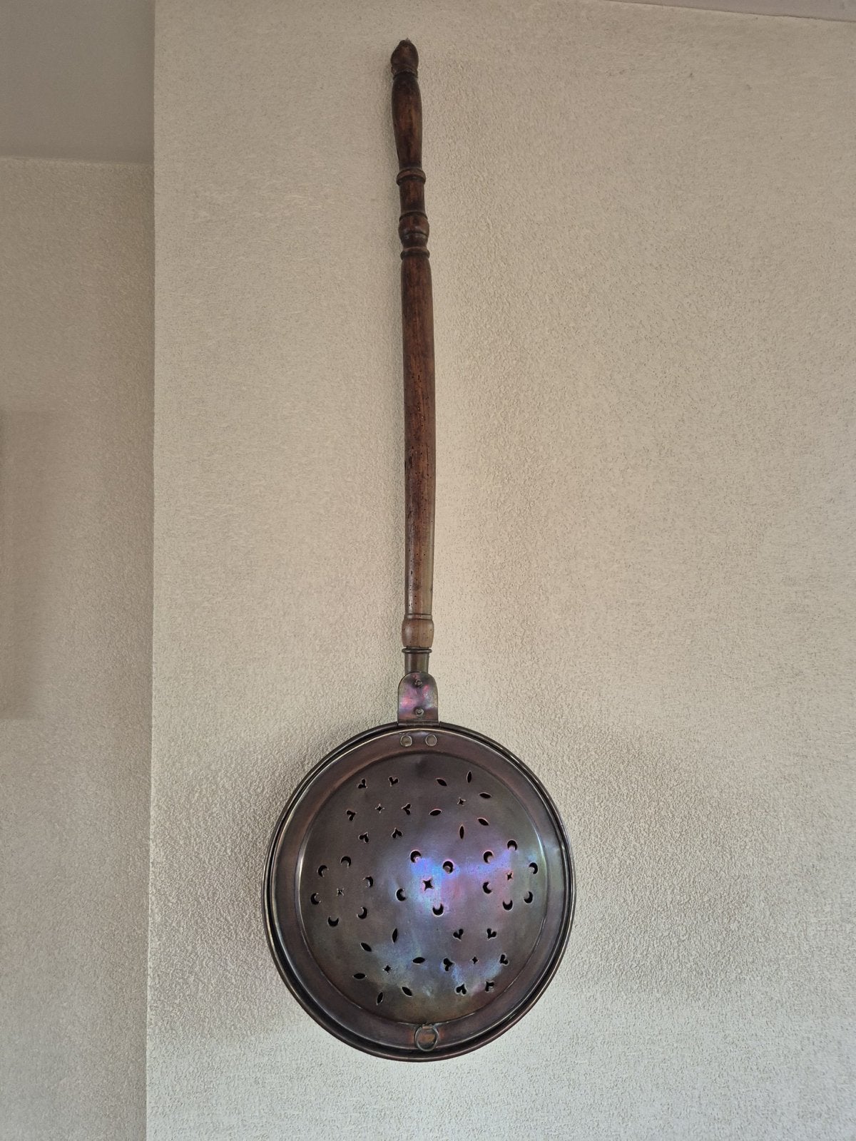 Antieke Beddenpan met Houten Handvat, Ophalen of Verzenden