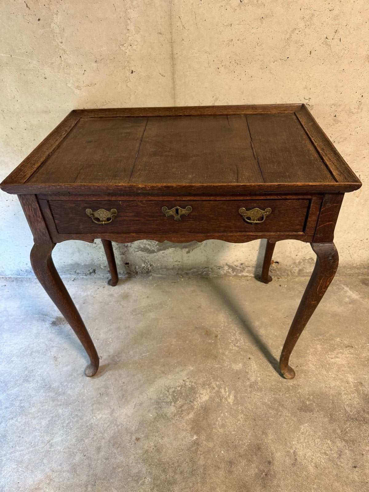 Antieke eikenhouten bijzettafel met lade, Ophalen