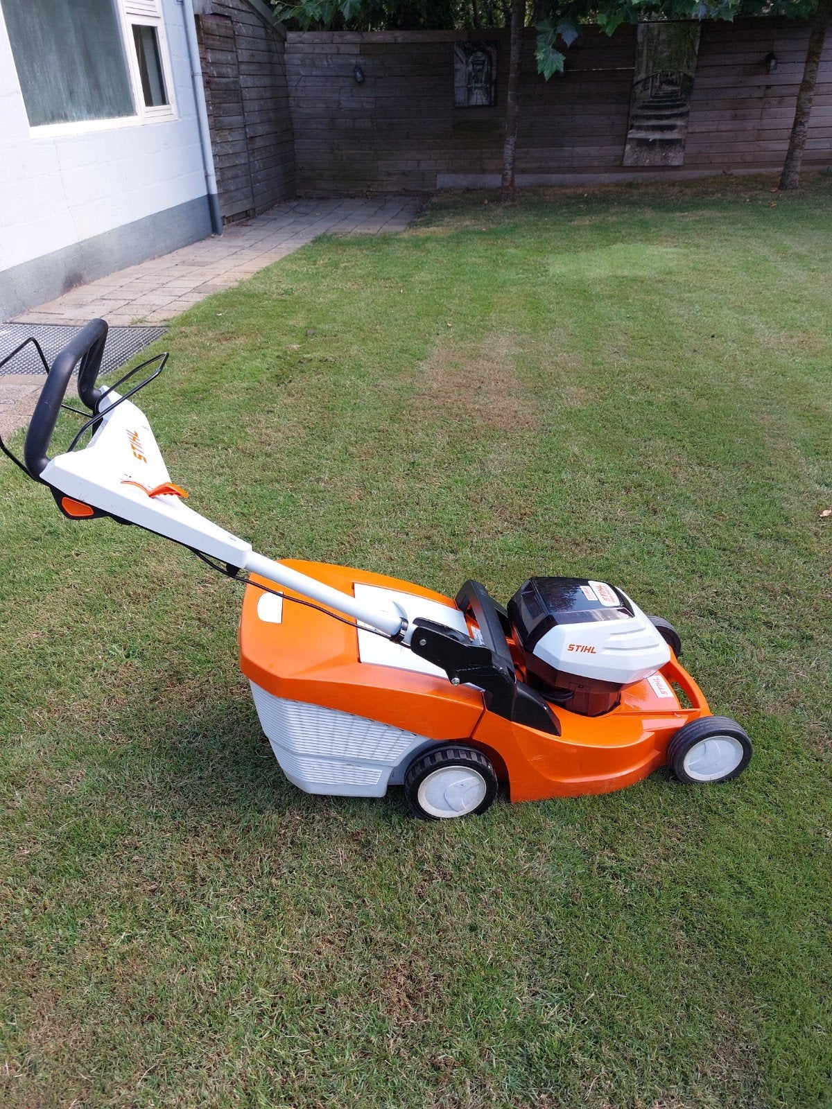 STIHL Grasmaaier, Ophalen, Gebruikt, Stihl
