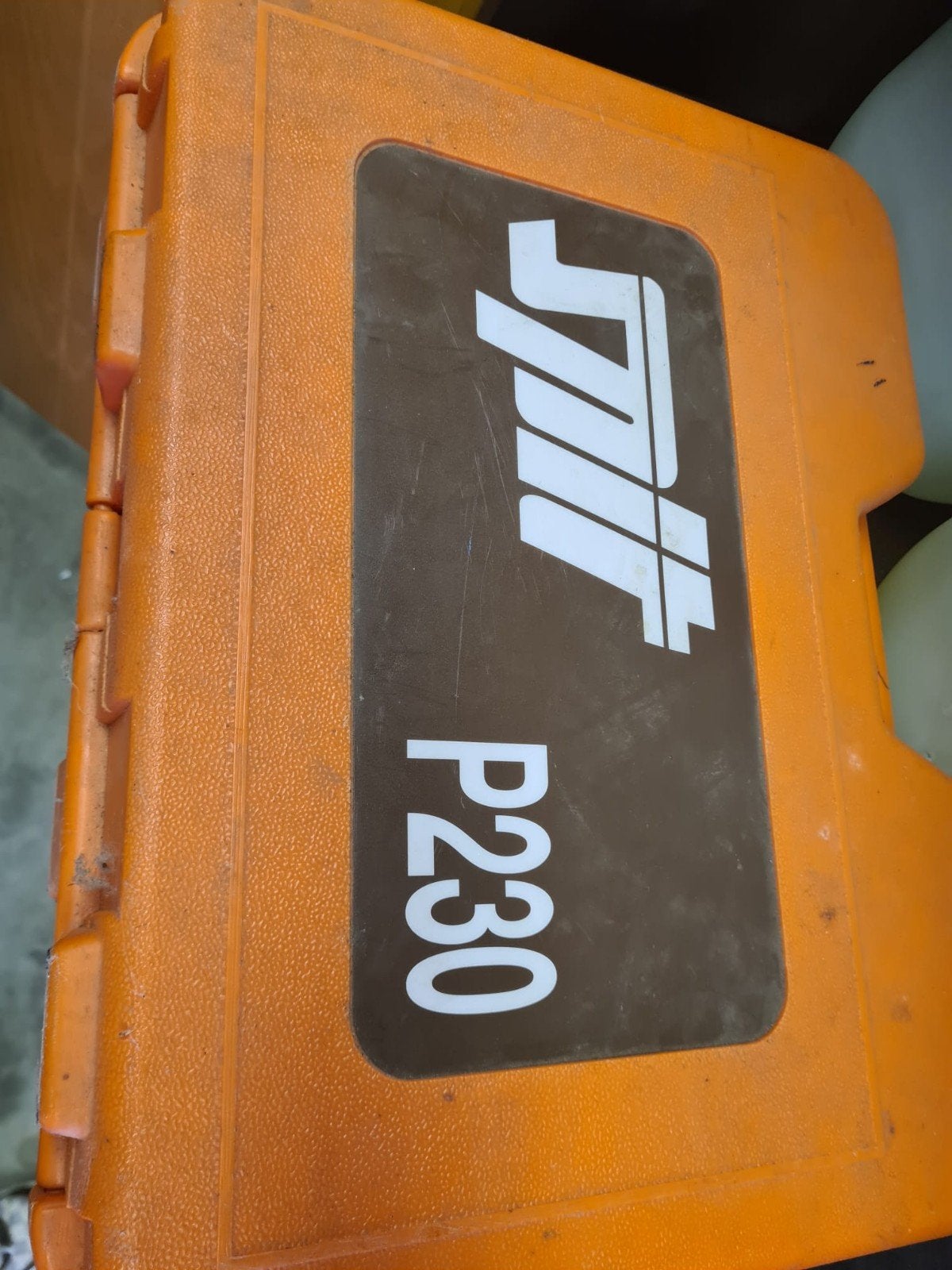 Spit p 230 met patronen in koffer, Ophalen of Verzenden