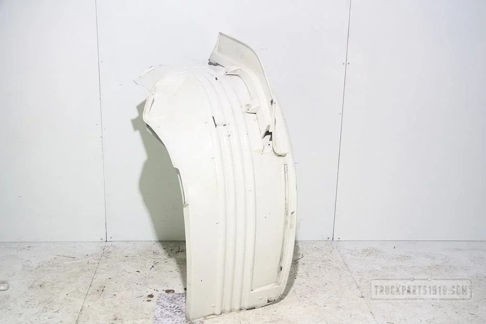 Scania Body & Chassis Parts Spatbord Li. voor Scania, Ophalen, Gebruikt, Scania, Carrosserie en Plaatwerk