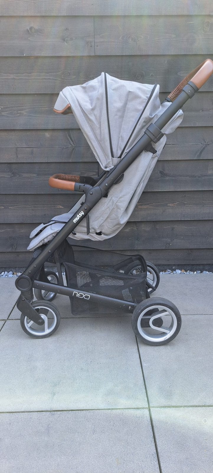 Mutsy nexo, Kinderen en Baby's, Buggy's, Ophalen, Zo goed als nieuw