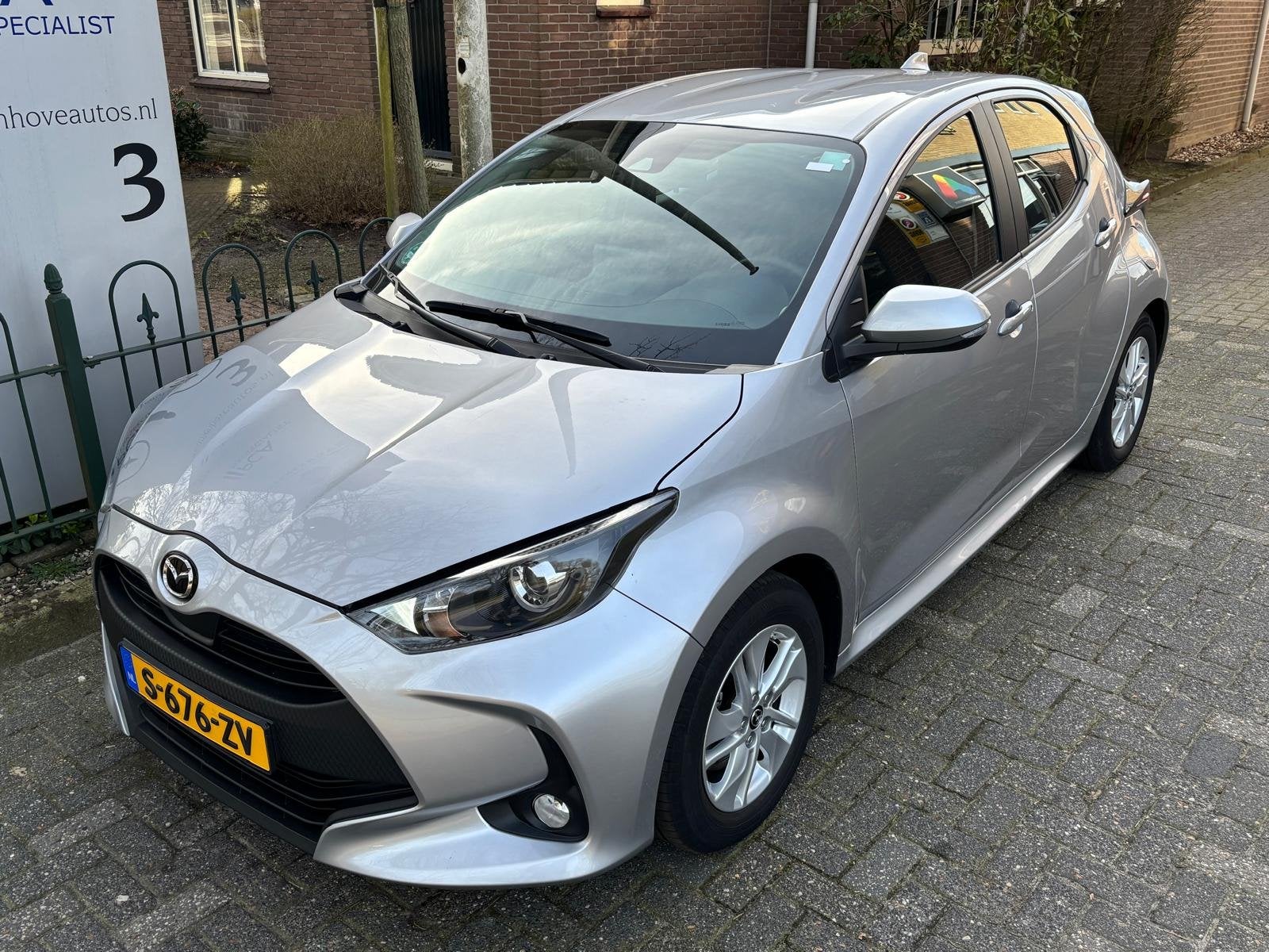 Mazda 2 Hybrid 1.5 Agile Automaat Navi/Camera/Alu wielen/Air, Gebruikt, Euro 6, 49 €/maand, Bedrijf