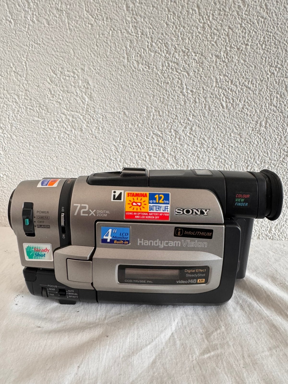 Sony CCD-TRV95E Hi8 videocamera, Ophalen of Verzenden, Zo goed als nieuw, Sony, 20x of meer