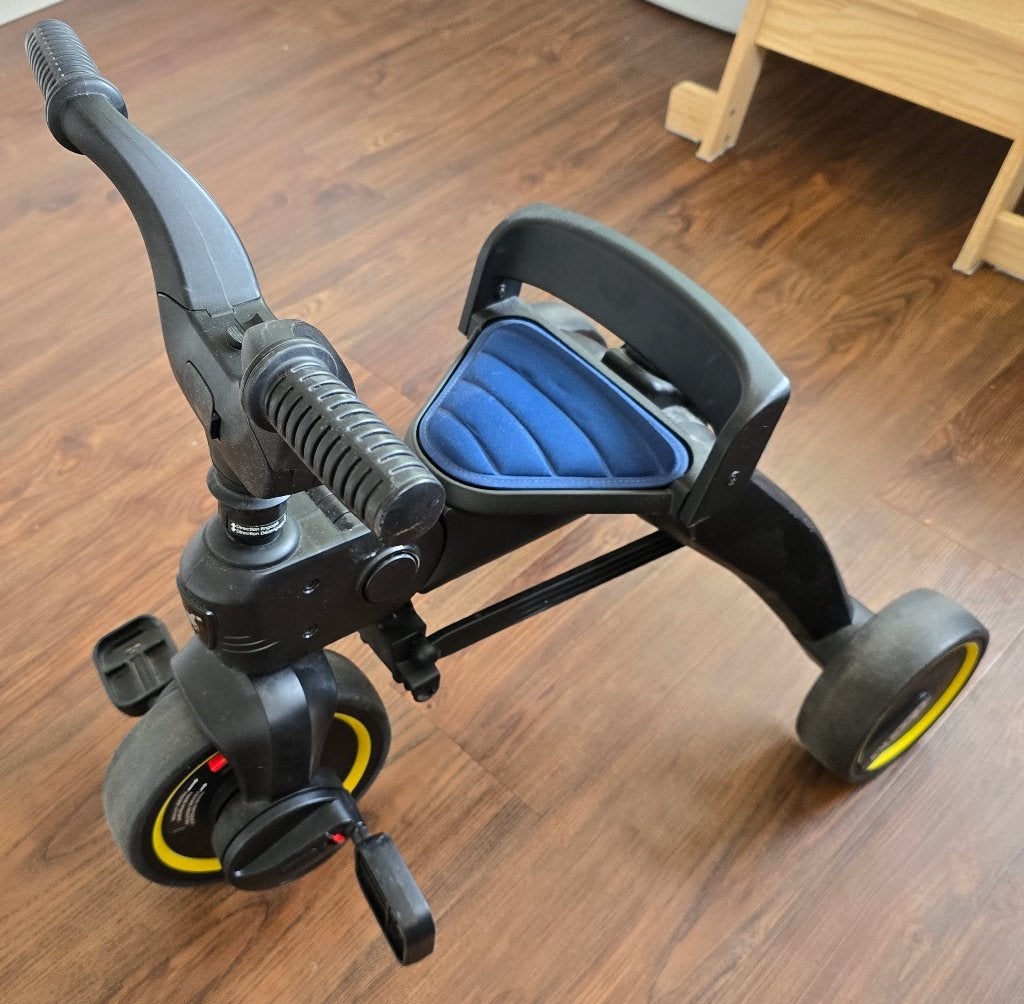 Doona Liki Trike S3 5-in-1 driewieler met duwstang, Ophalen, Gebruikt, Doona, Verstelbare zitting