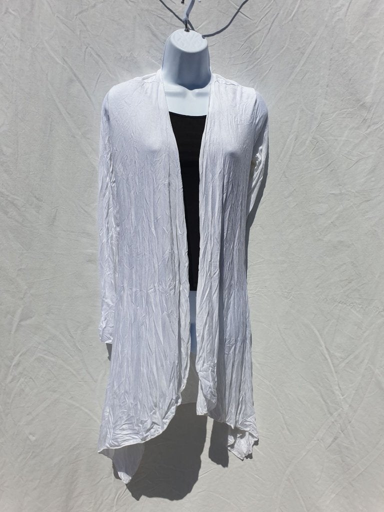 Mooi wit lang dames vest. Mt. S. Merk Perla Nera, ., Wit, Ophalen of Verzenden, Zo goed als nieuw