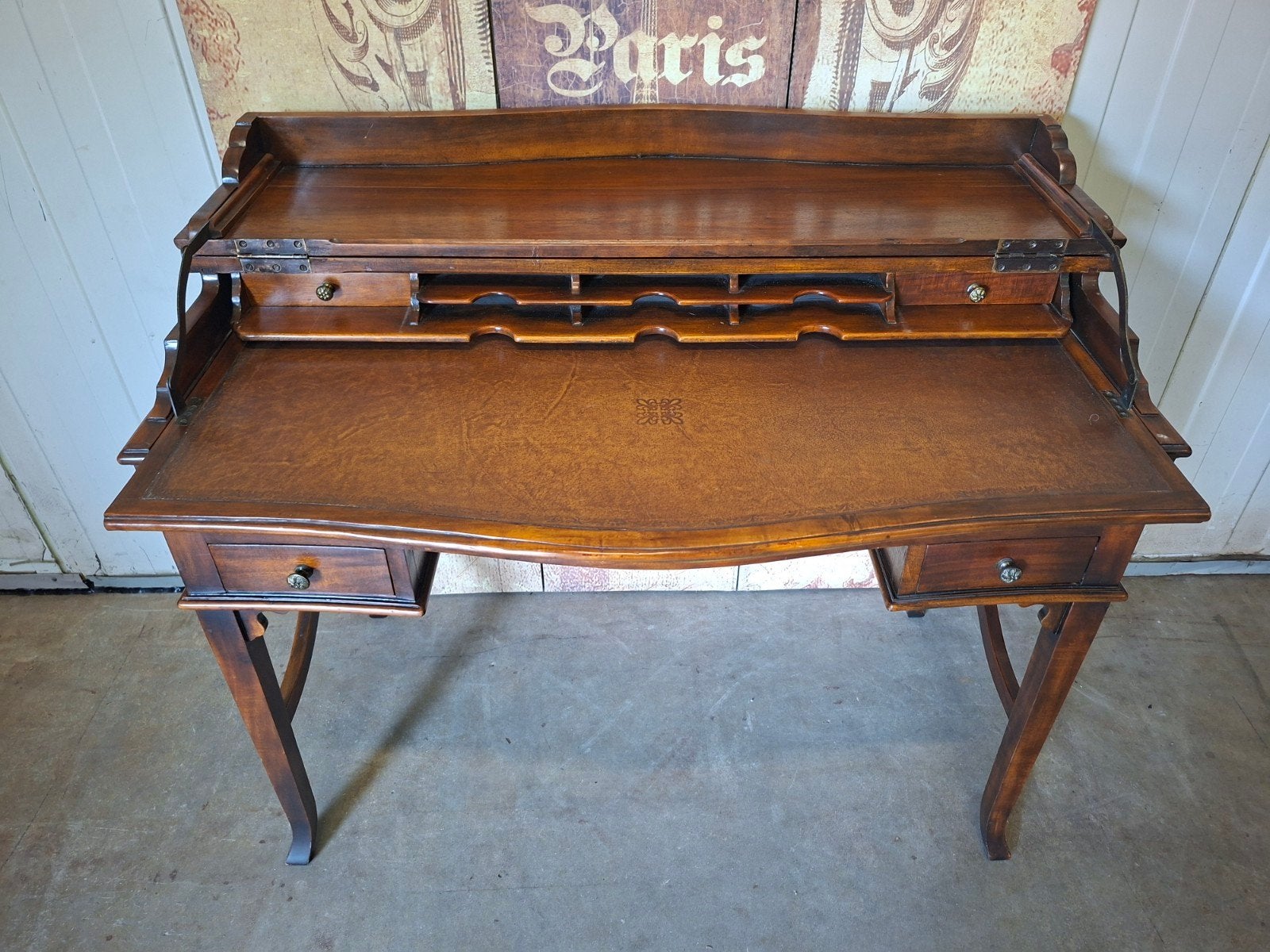Klassieke Engelse openklapbare schrijftafel, secretaire, Huis en Inrichting, Bureaus, Ophalen of Verzenden, Zo goed als nieuw