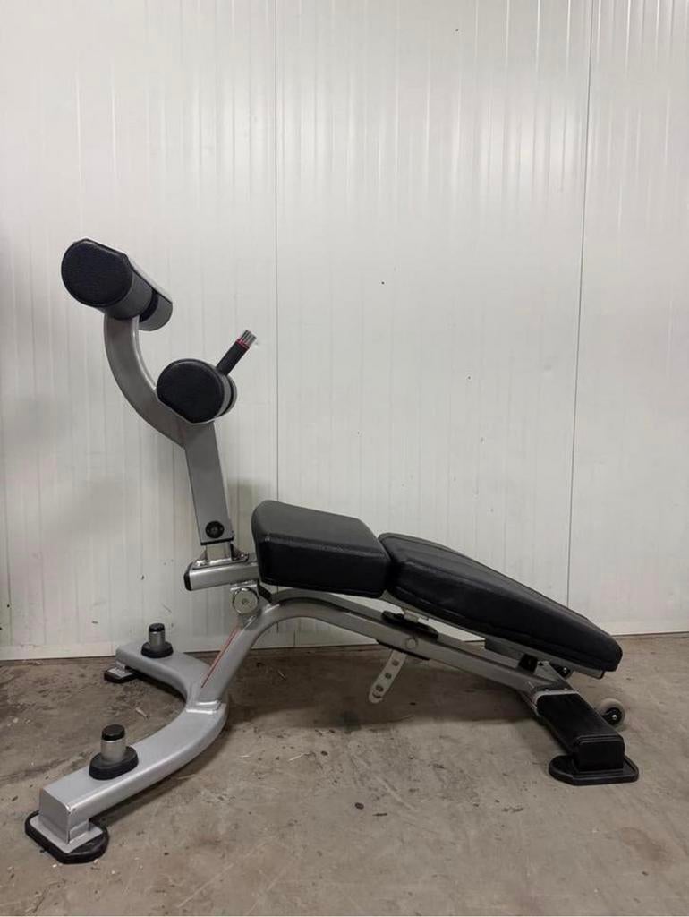 Star Trac Adjustable Ab crunch bench / bank