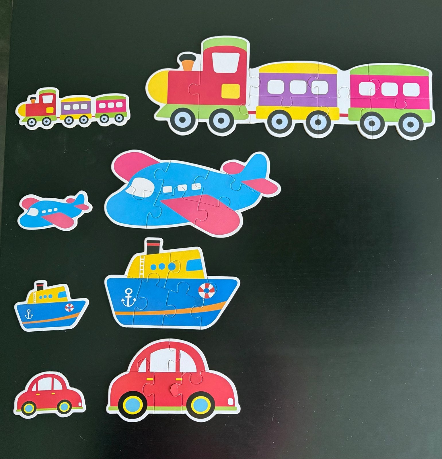 Montoy Transport Puzzels - Trein, Vliegtuig, Boot, Auto, Ophalen, 10 tot 50 stukjes, Zo goed als nieuw, 2 tot 4 jaar