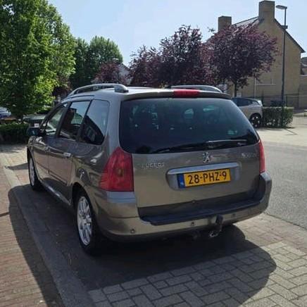 Peugeot 307 SW 2004 7 pers APK mei 2027, trekh. AC IJSKOUD, Zwart, 4 cilinders, Stationwagon, Handgeschakeld
